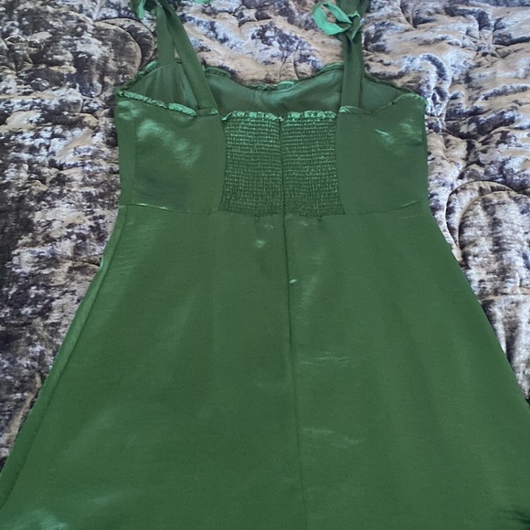 womens emerald green mini dress - Picture 3 of 3
